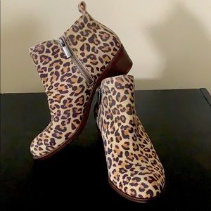 LUCKY BRAND LEATHER ANKLE BOOT SZ5